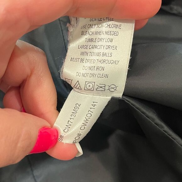 Calvin Klein Duck Down Filled Puffer Winter Coat Black Size L - Picture 7 of 7